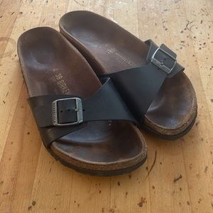 Classic Madrid Birkenstocks in Black Leather